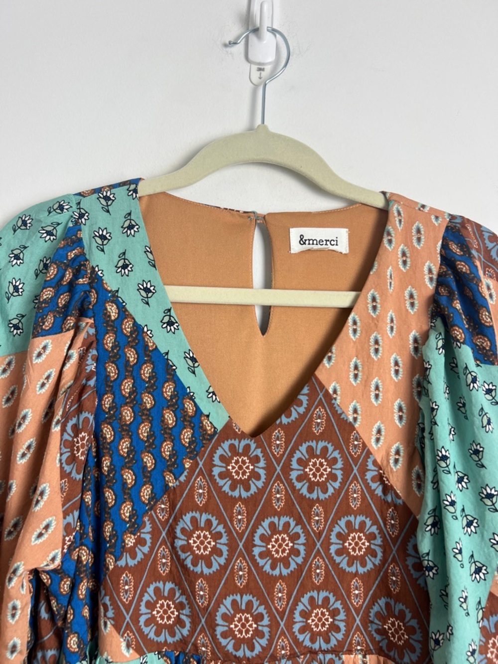 &Merci Small Warm Tone Patchwork V-Neck Long Puff Sleeve Bohemian Midi Dress - Picture 5 of 11